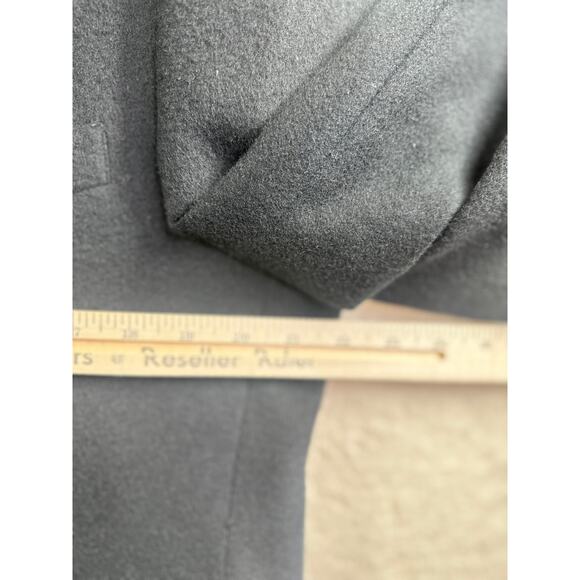 Palm Beach Camal Hair Black Two Button Sport Coat Measures a 44R - Picture 15 of 16